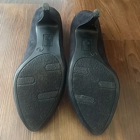 Fergalicious Symphony Black Suede - Picture 4 of 4